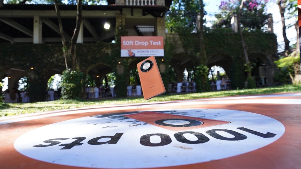 HONOR X9b 5G Survives in Rough Ultra-Tough Challenge in Rizal